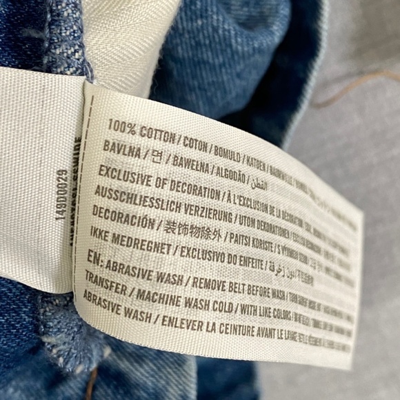 Abercrombie & Fitch Denim Shorts Womens 8 Natural Rise Button Fly Belted Waist - Picture 7 of 12